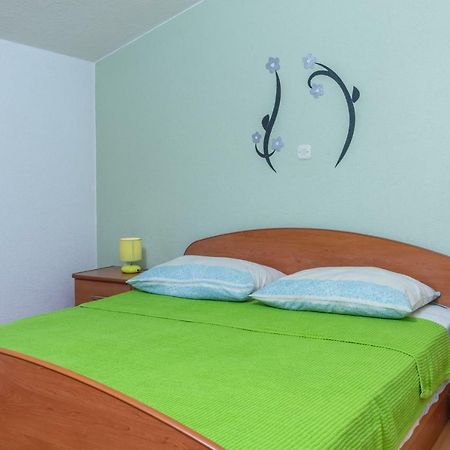 Apartmani Antonela Posedarje Kültér fotó