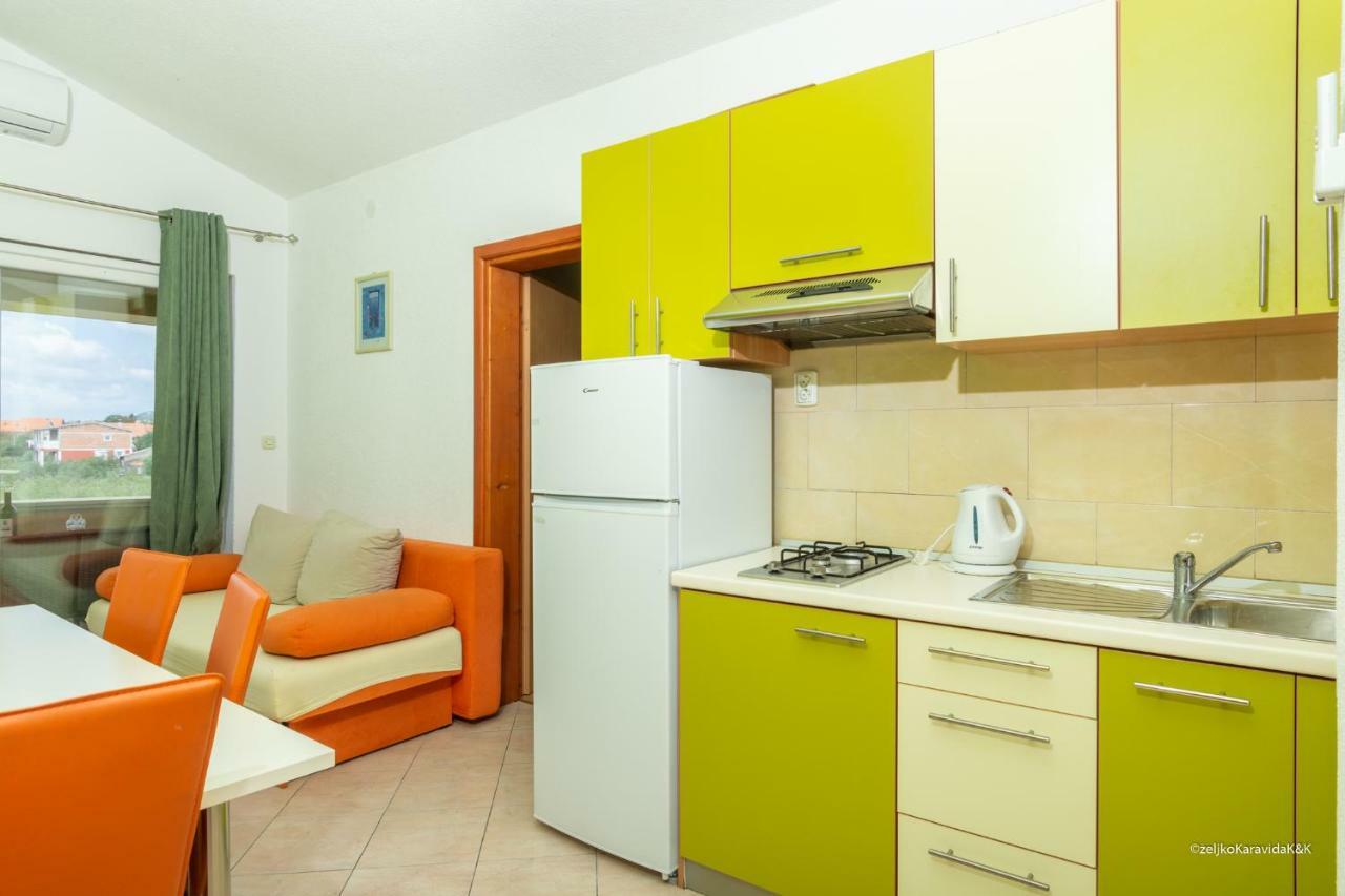 Apartmani Antonela Posedarje Kültér fotó