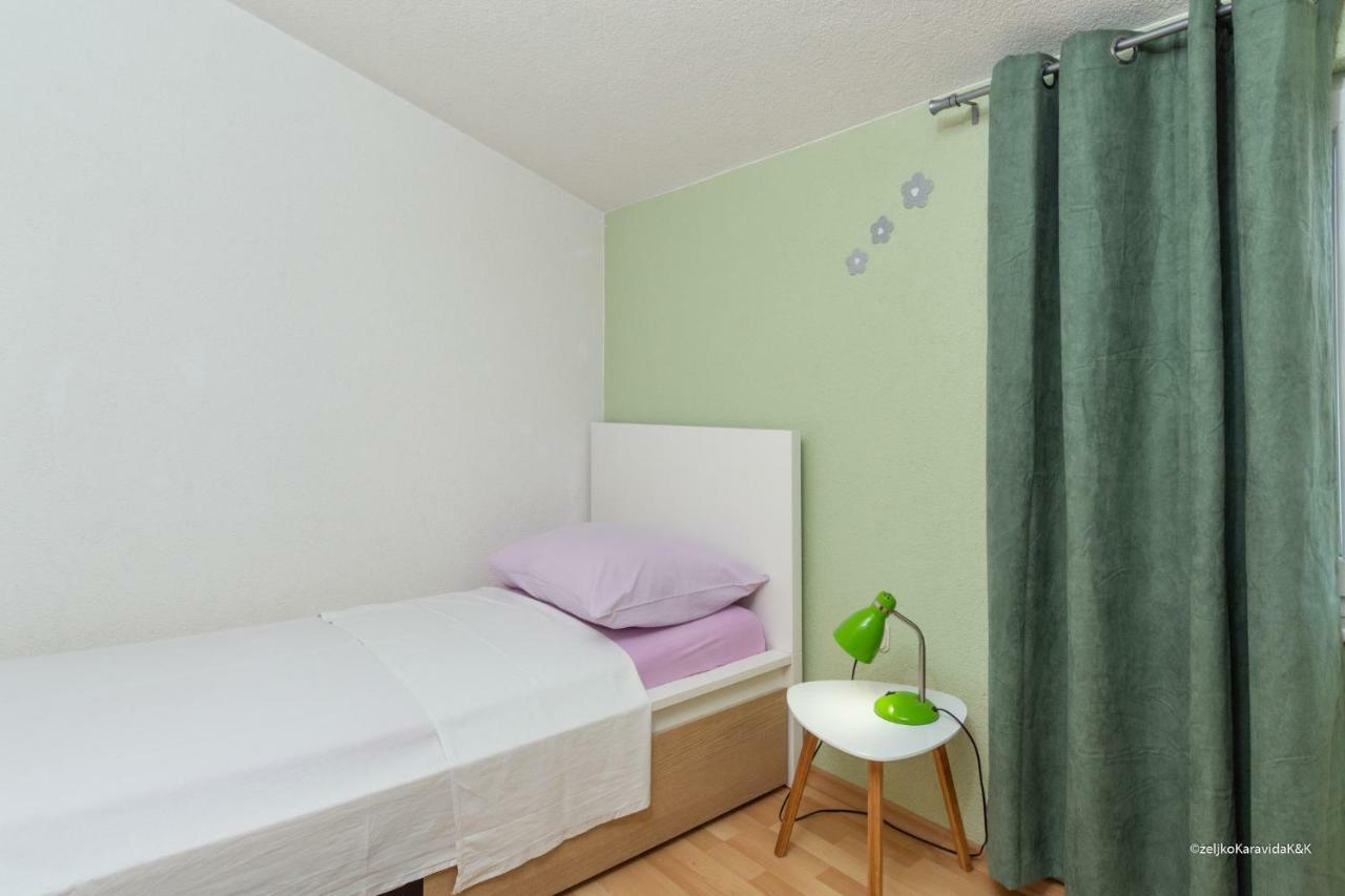 Apartmani Antonela Posedarje Kültér fotó